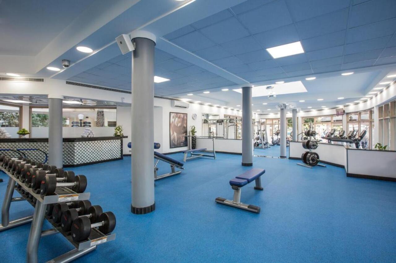 Danat Al Ain Resort Exterior foto The gym at the University of Roehampton